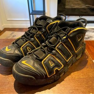 Reebok vintage Uptempo Black and Gold
